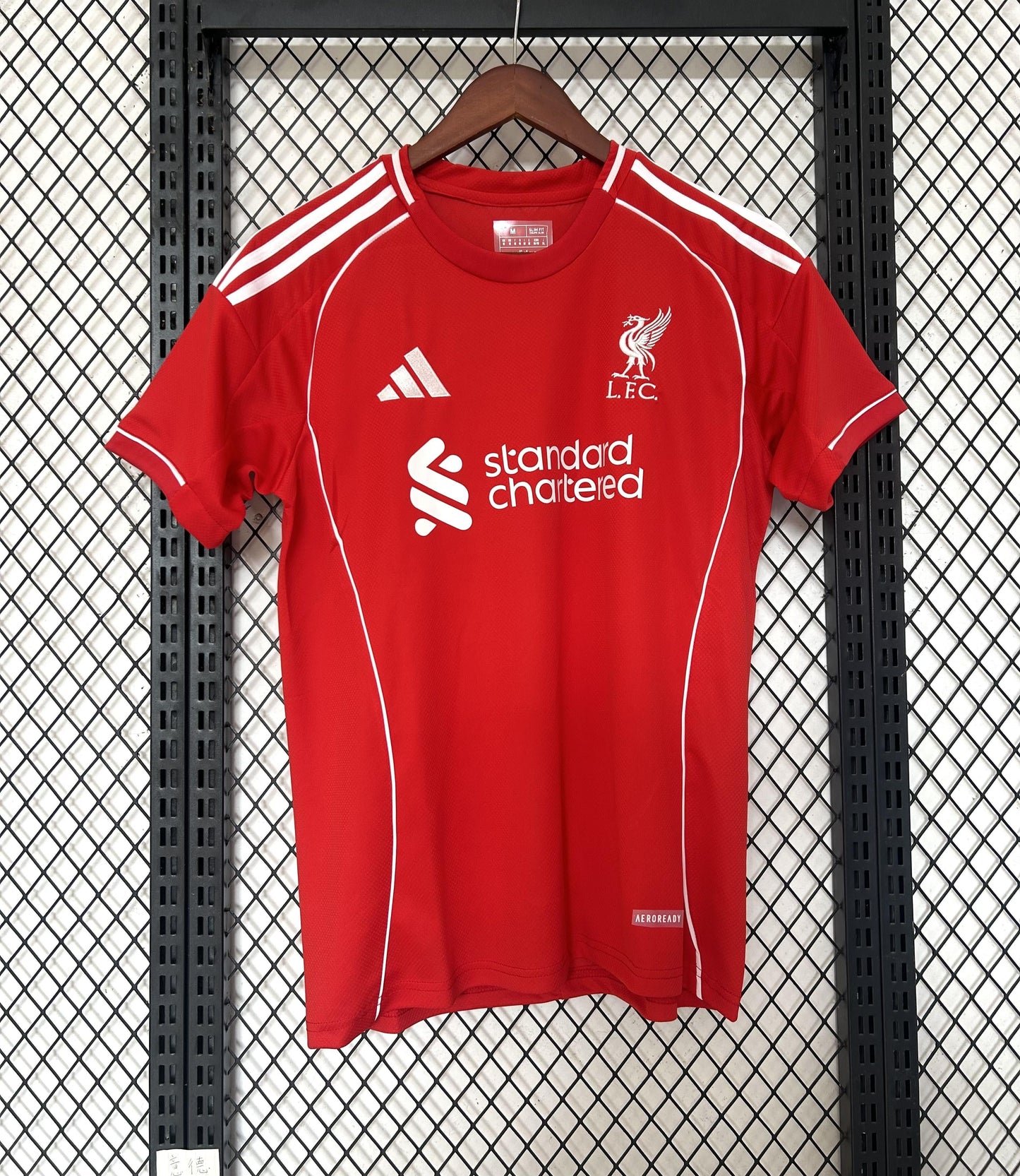Liverpool  2025-2026 Home Kit