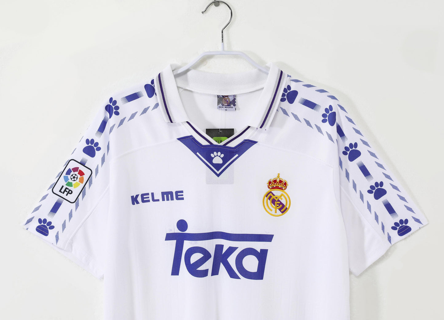 Real Madrid 1996-1997 Away Kit