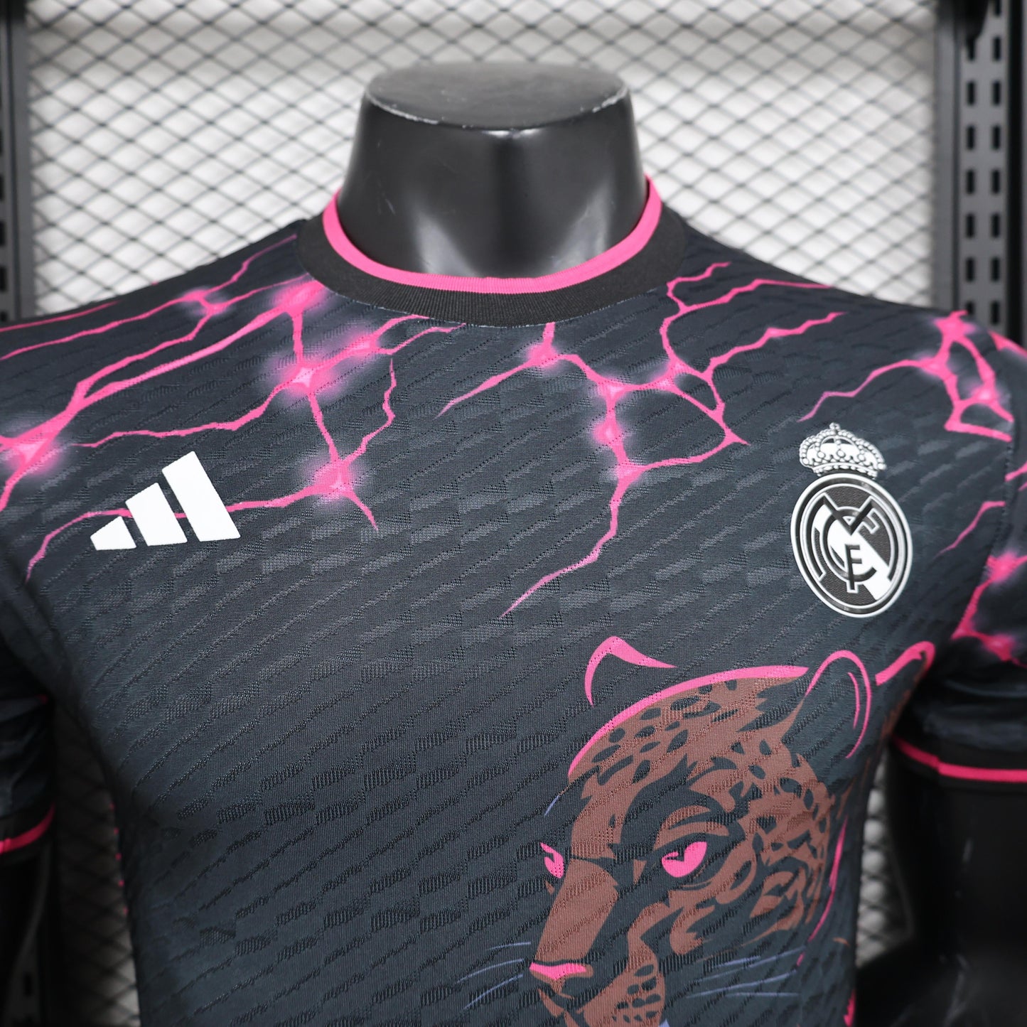 Real Madrid  "Aurora Panther" Special Kit