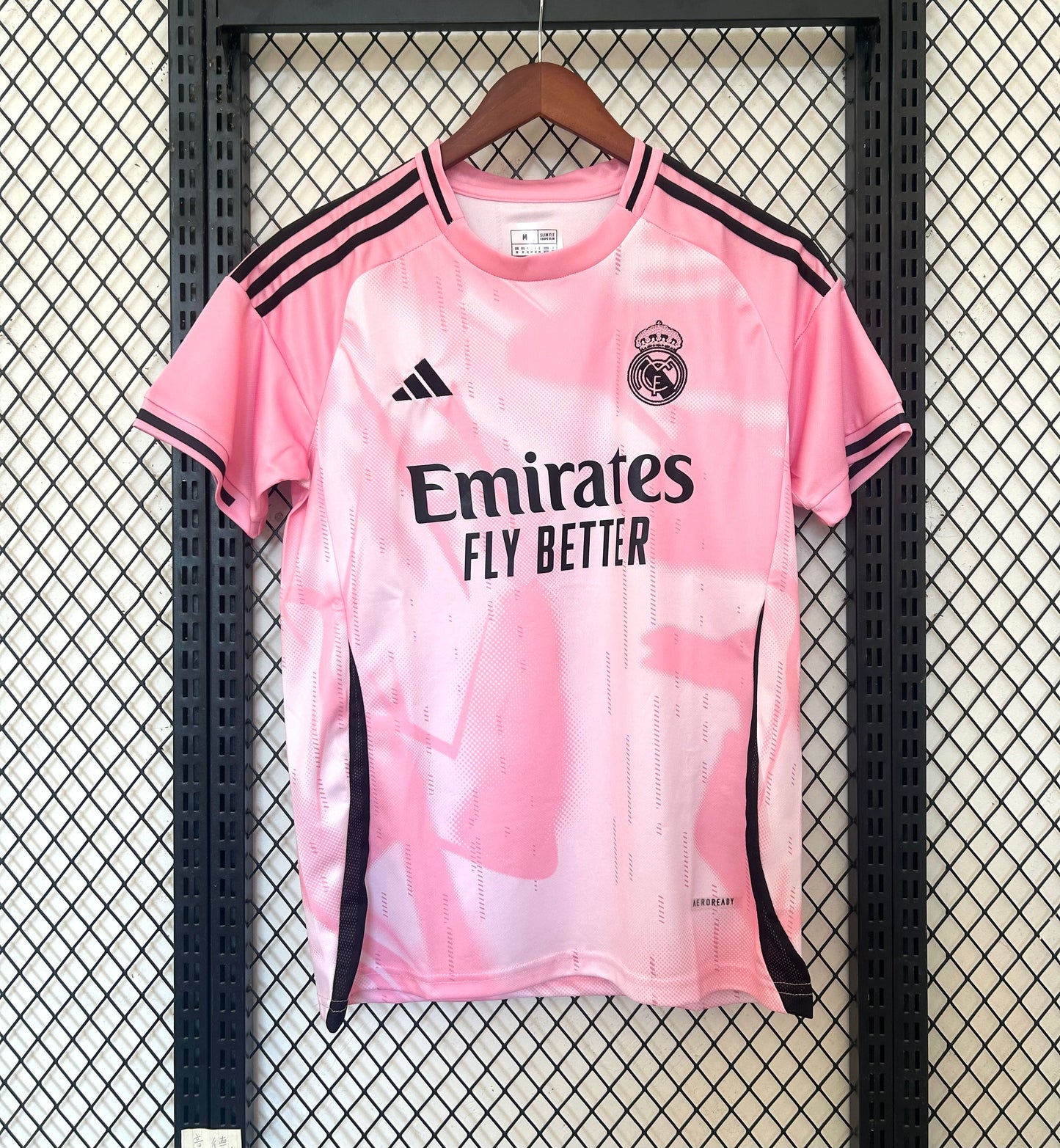 Real Madrid "Rose Elite" Special Kit