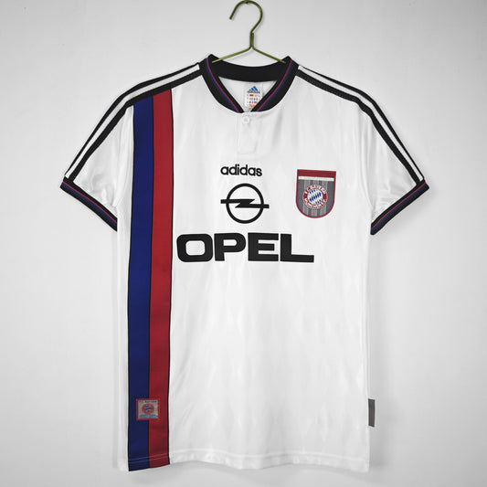Bayern Munchen 1996-1997 Away Kit