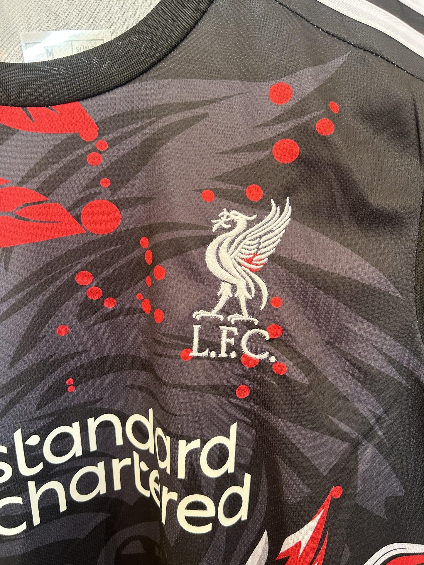 Liverpool "Eternal Blaze" Special Kit