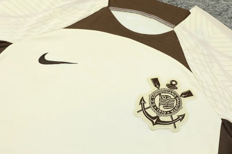 Corinthians 2024-2025 trainings set beige
